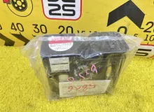 Компрессор подкачки колес LEXUS CT200H 2012 4260650010 ZWA10 2ZRFXE, задний