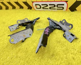 Петля капота TOYOTA