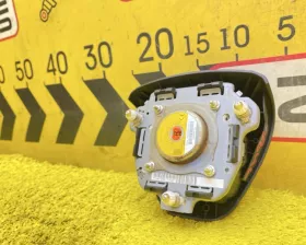 Подушка безопасности водителя TOYOTA