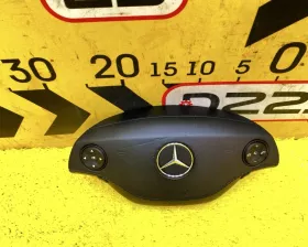 Подушка безопасности водителя Mercedes-Benz