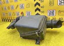 Корпус воздушного фильтра TOYOTA TUNDRA 2007/Цвет 202 177010S010 USK51L 3URFE, передний