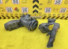 Корпус воздушного фильтра TOYOTA HIACE 2007 1770030160 KDH205V 2KDFTV, передний