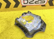 Подушка безопасности водителя TOYOTA HIACE С ЗАРЯДОМ|1997 4513034030 KZH106W 1KZTE, передняя