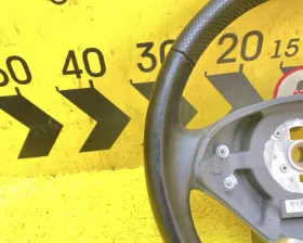 Руль Mercedes-Benz