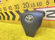 Подушка безопасности водителя TOYOTA ESQUIRE С ЗАРЯДОМ|2015 4513028601C0 ZWR80G 2ZRFXE, передняя