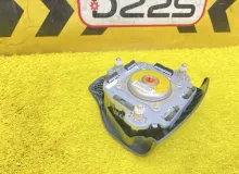 Подушка безопасности водителя TOYOTA ESQUIRE С ЗАРЯДОМ|2015 4513028601C0 ZWR80G 2ZRFXE, передняя