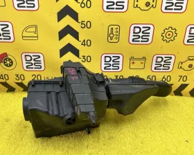 Корпус воздушного фильтра Land Rover