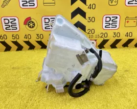 Бачок стеклоомывателя TOYOTA