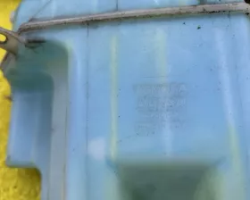 Бачок стеклоомывателя Toyota