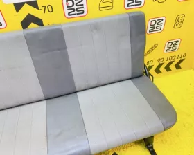 Сидение Nissan