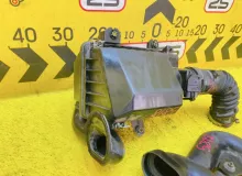 Корпус воздушного фильтра NISSAN VANETTE 2013/Цвет 22V 16500HA002 SKP2MN L8, передний