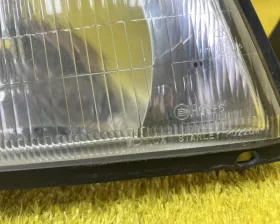 Фара Nissan