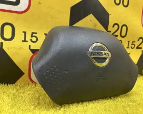 Подушка безопасности водителя Nissan