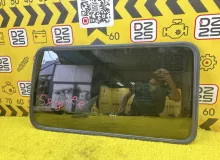 Стекло собачника NISSAN VANETTE 2013/Цвет 22V 83312HA000 SKP2MN L8, заднее правое