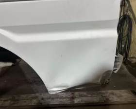 Крыло заднее Nissan