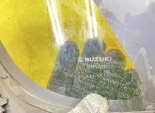 Стекло собачника SUZUKI XBEE 2018/Цвет C7G 8458076R10 MN71S K10C, заднее правое