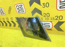 Стекло собачника SUZUKI XBEE 2018/Цвет C7G 8458076R00 MN71S K10C, заднее левое