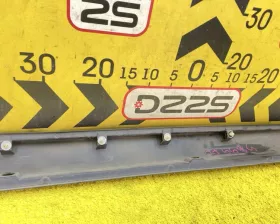Накладка на порог SUZUKI