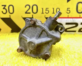 Насос вакуумный Mazda