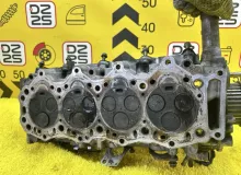 Головка блока цилиндров MAZDA BONGO FRIENDEE 1995 WL0110100B SGLR WLT, передняя