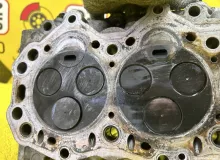 Головка блока цилиндров MAZDA BONGO FRIENDEE 1995 WL0110100B SGLR WLT, передняя