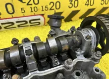 Головка блока цилиндров MAZDA BONGO FRIENDEE 1995 WL0110100B SGLR WLT, передняя