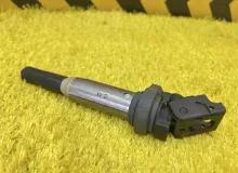 Катушка зажигания BMW 5-SERIES 2007 12135A06753 E60 N52B30BF, передняя