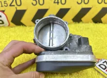 Заслонка дроссельная BMW 5-SERIES 2007 13547516946 E60 N52B30BF, передняя