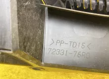 Жабо SUZUKI XBEE 2018/Цвет C7G 7233176R00 MN71S K10C, переднее