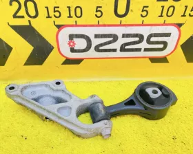 Подушка двигателя SUZUKI