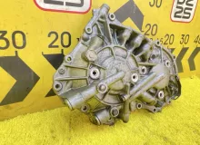 Крышка АКПП TOYOTA PREMIO 2008/Цвет 1F7 3014012070 ZRT265 2ZRFE, передняя Крышка АКПП TOYOTA PREMIO 2008/Цвет 1F7 3014012070 ZRT265 2ZRFE, передняя