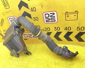 Корпус воздушного фильтра SUZUKI