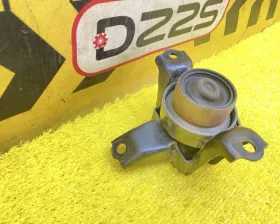 Подушка двигателя SUZUKI