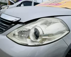 Фара NISSAN