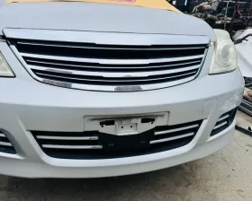 Решетка радиатора NISSAN