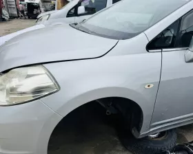 Крыло NISSAN