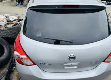Дверь 5я NISSAN TIIDA 2010 K0100ED0MM C11 HR15DE, задняя
