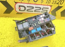 Блок предохранителей TOYOTA VANGUARD 2009 8274242030 ACA38W 2AZFE, передний