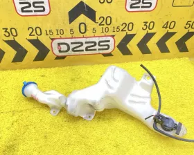 Бачок стеклоомывателя Honda