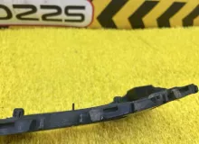 Крепление бампера TOYOTA ESQUIRE 2015 5211528220 ZRR85G 3ZRFAE, переднее правое