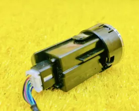Кнопка старта Toyota
