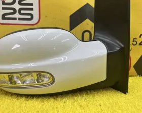 Уши Mercedes-Benz