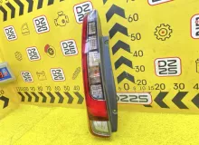 Стоп-сигнал TOYOTA ESQUIRE 2015 8156128630 ZRR85G 3ZRFAE, задний левый