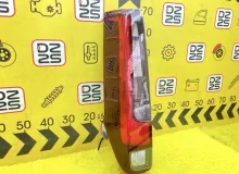 Стоп-сигнал TOYOTA ESQUIRE 2015 8156128630 ZWR80G 2ZRFXE, задний левый