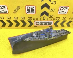 Стоп-сигнал Toyota