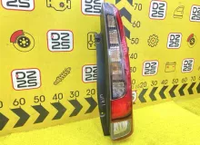 Стоп-сигнал TOYOTA ESQUIRE 2015 8155128550 ZRR85G 3ZRFAE, задний правый