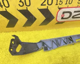 Планка под фары Toyota