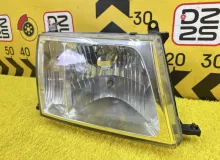 Фара TOYOTA LAND CRUISER 2003 8101060030 UZJ100W 2UZFE, передняя правая