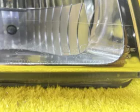 Фара Toyota