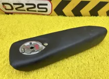 Подлокотник TOYOTA ESQUIRE 2015 7288028J40 ZRR85G 3ZRFAE, передний левый